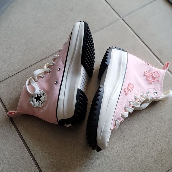 BRAND NEW CONVERSE RUN STAR HIKE PLATFORM 3D FLOWERS WOMEN'S SHOES SNEAKER - Picture 8 of 15